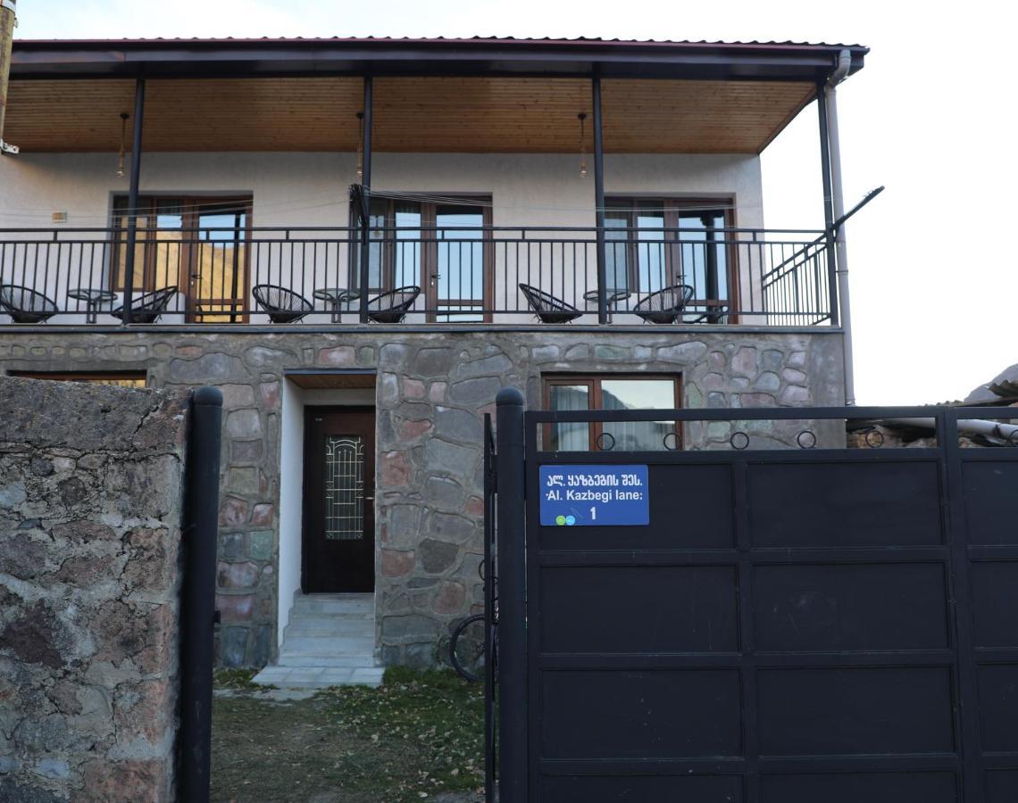 Paradise Inn Kazbegi Ngoại thất bức ảnh